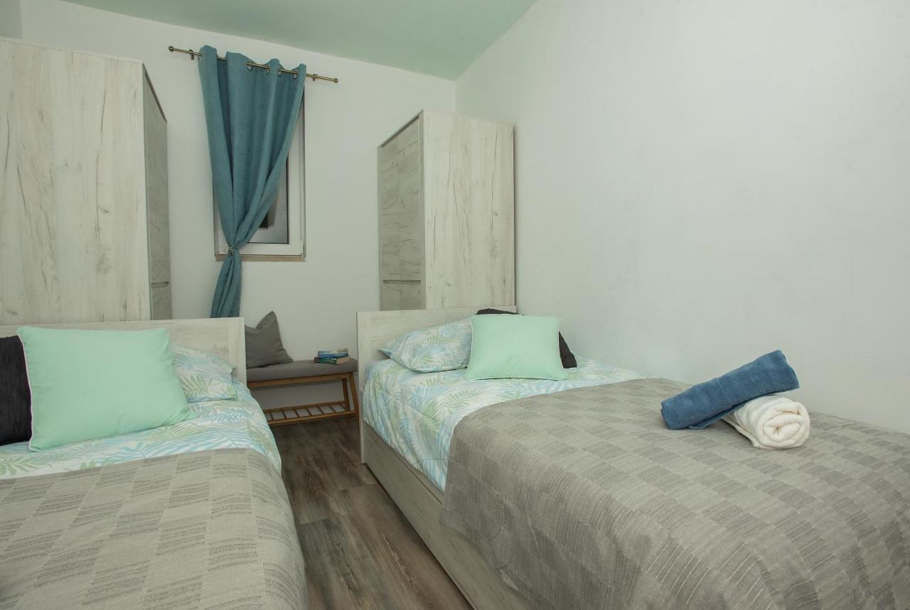 Apartman Koko With Private Jacuzzi Makarska Exterior foto